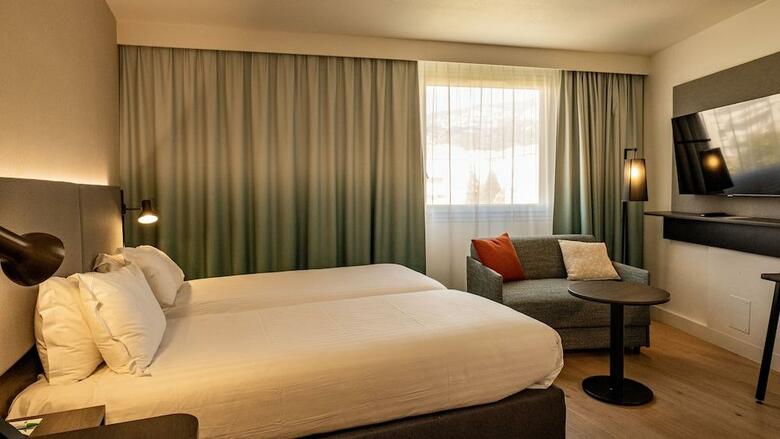 Hotel Holiday Inn Garden Court