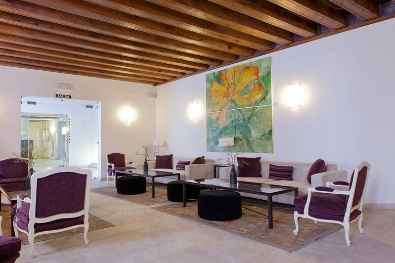 Hotel Convento Del Giraldo