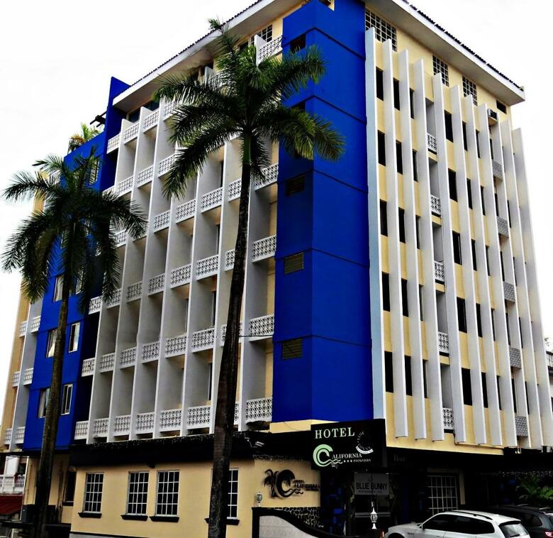 Hotel California Panama