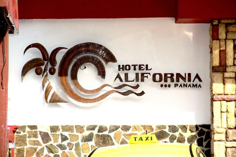 Hotel California Panama