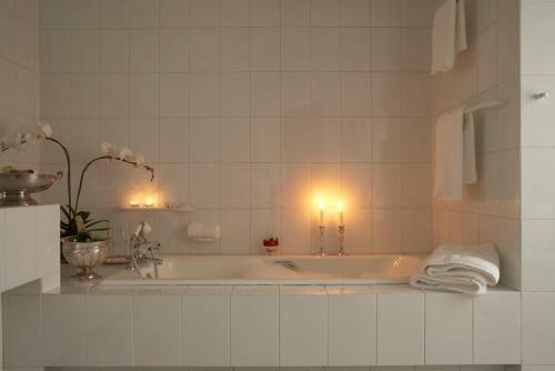 Hostal Leonora At Welgemoed Manor