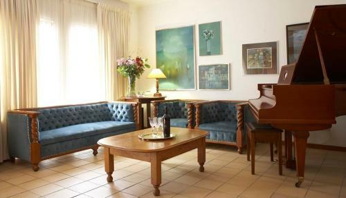 Hostal Leonora At Welgemoed Manor