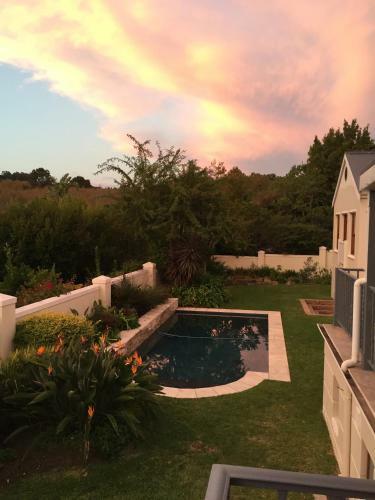 Bed & Breakfast River Lodge