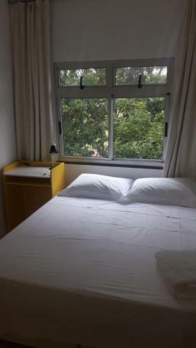 Apartamento Balkony 407 - Tr�s Quartos Perto Unb