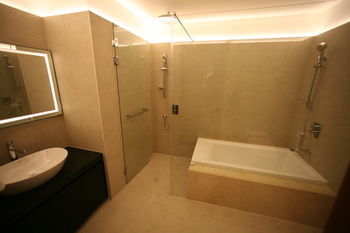 Bonum 1957 Hanok Stay And Hotel