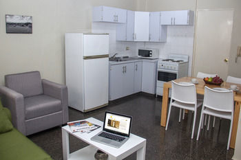 Hotel Maria Jose Suites