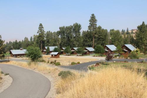 Methow River Lodge