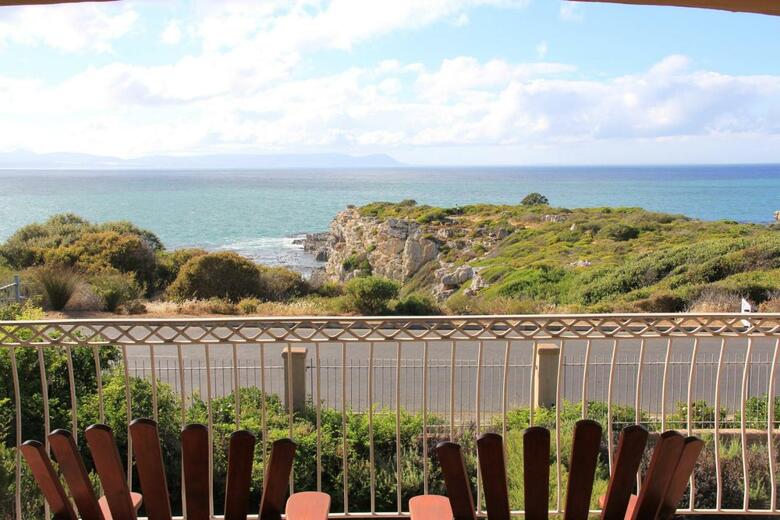 Hotel On The Cliff Guest House