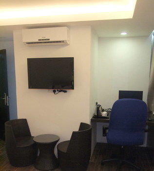 Apple 1 Hotel Queensbay