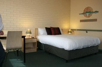 Motel Ibis Styles Sale