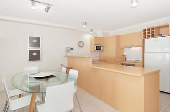 Hotel Offshore Noosa Resort