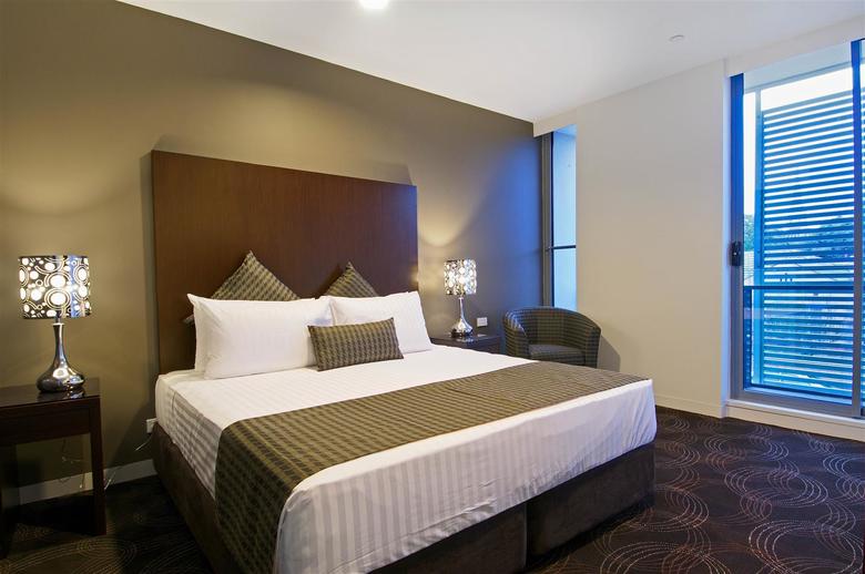Best Western Premier Hotel 115 Kew
