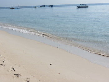 Prideinn Paradise Beach Hotel
