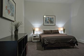 Adelaide Dresscircle Apartments - Specialty Accommodation