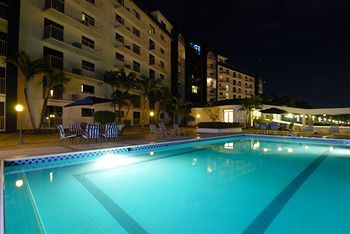 Oceanview Hotel & Residences