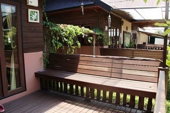 Hotel Baan Baitan Resort