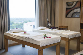 Iris Hotel