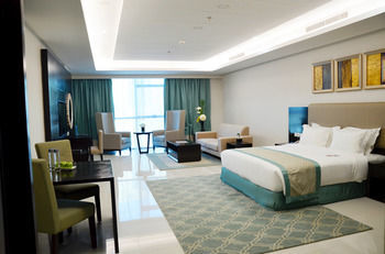 Ramada Hotel And Suites Amwaj Islands Manama