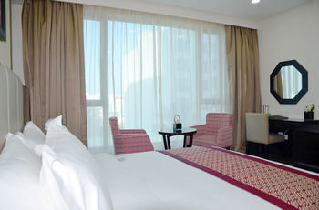 Ramada Hotel And Suites Amwaj Islands Manama