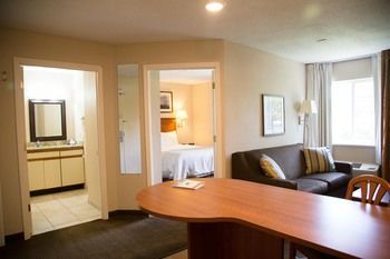 Aparthotel Candlewood Suites Huntersville