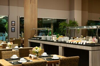 Best Western Plus Oasis Cabo Frio Hotel