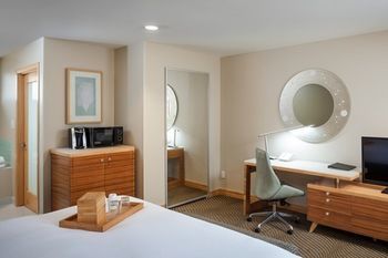 Hotel Catalina Canyon Resort And Spa