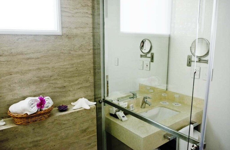 Hotel Mercure Santa Marta Emile