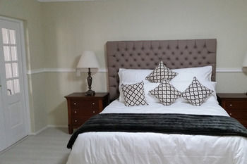 Bed & Breakfast Tweyamo Guest House