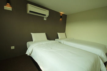 Hotel Eastville Residence
