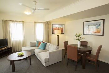 Aparthotel Quality Advance Apartments