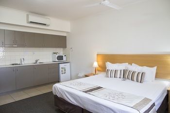 Aparthotel Quality Advance Apartments