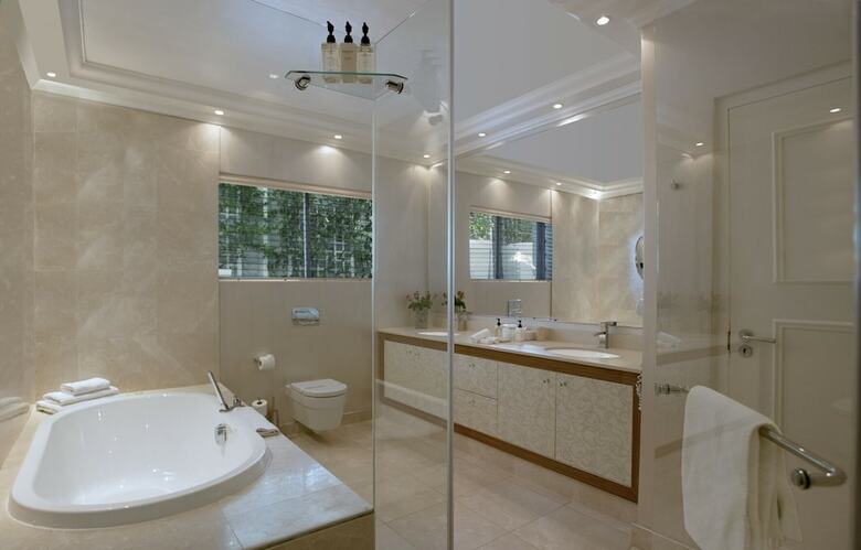 Hotel The Clarendon - Bantry Bay
