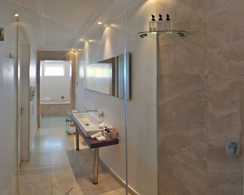 Hotel The Clarendon - Bantry Bay