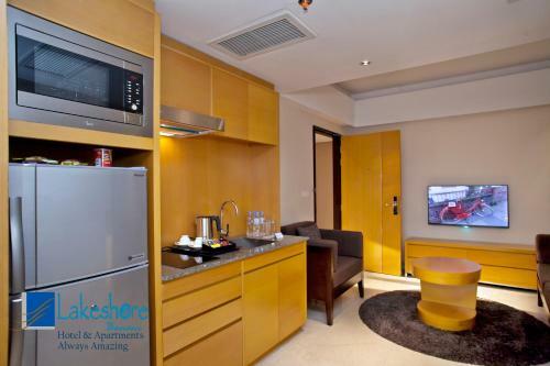 Hotel Lakeshore Banani