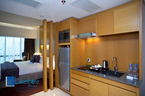 Hotel Lakeshore Banani