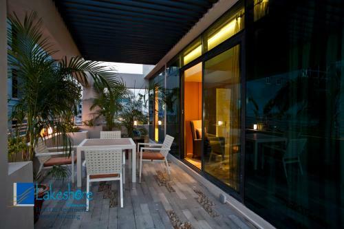 Hotel Lakeshore Banani