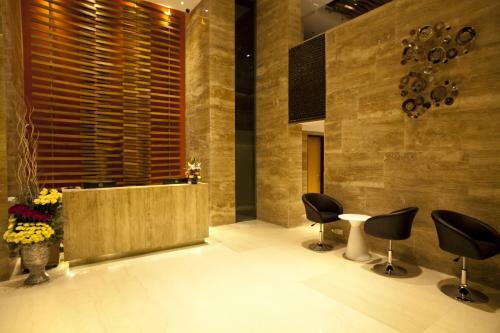 Hotel Lakeshore Banani
