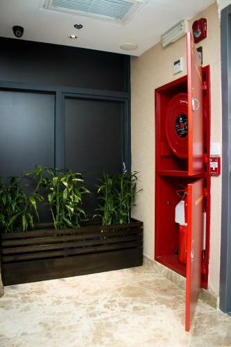 Hotel Lakeshore Banani