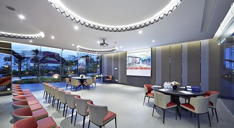 Hotel Boss