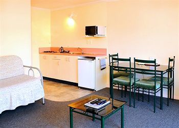 Ashleigh Court Motel