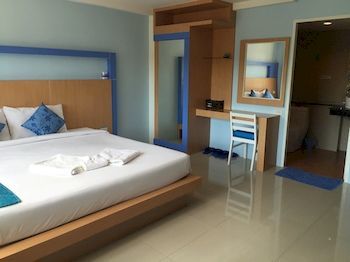 Krabi Serene Loft Hotel