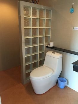 Krabi Serene Loft Hotel