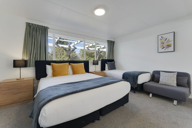 Archway Motel & Chalets