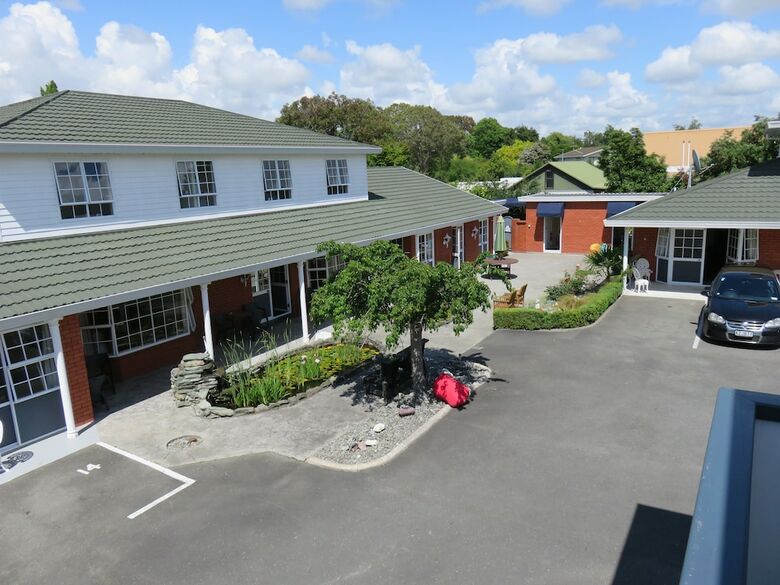 Hotel Admirals Motor Lodge