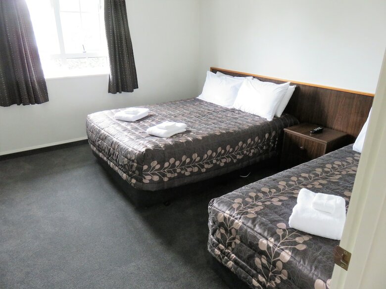 Hotel Admirals Motor Lodge