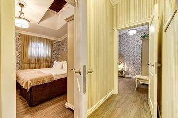 Pushka Inn Hotel