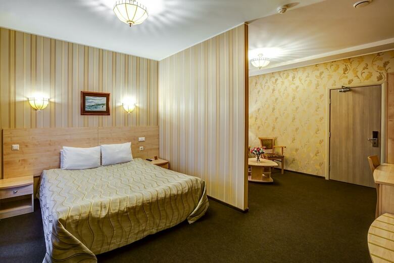 Hotel Nevsky Bereg 122