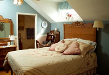 Castle Garden Bed & Breakfast