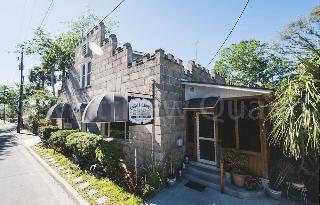 Castle Garden Bed & Breakfast
