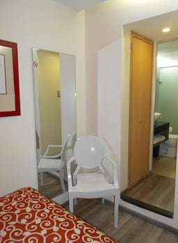 Hotel Dharma